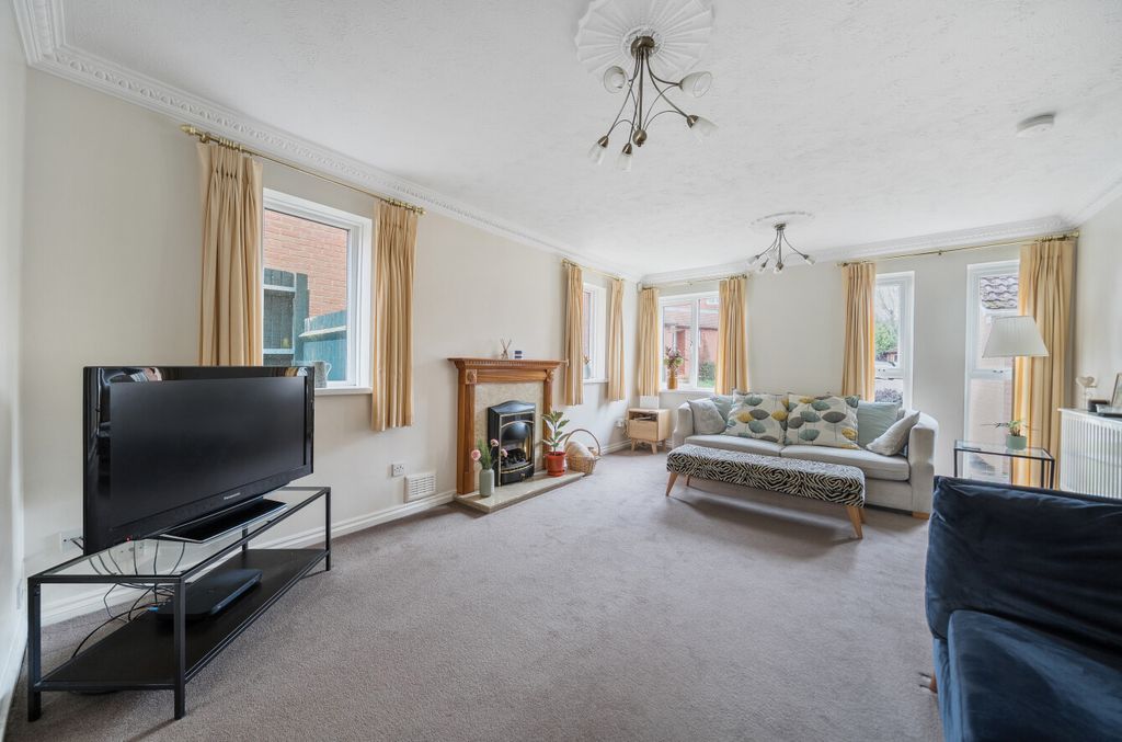 Property photo 2 of 14 1415363-8-69A021A...