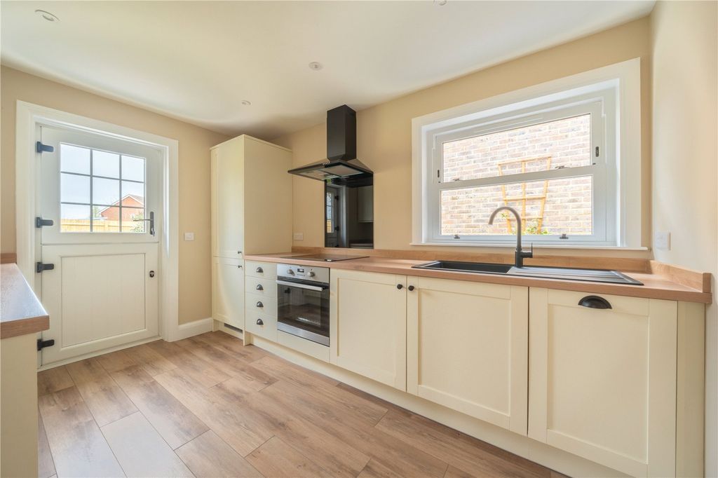 Additional image 17 of 4 bed detached house for salePark Road, Hellingly, Hailsham BN27