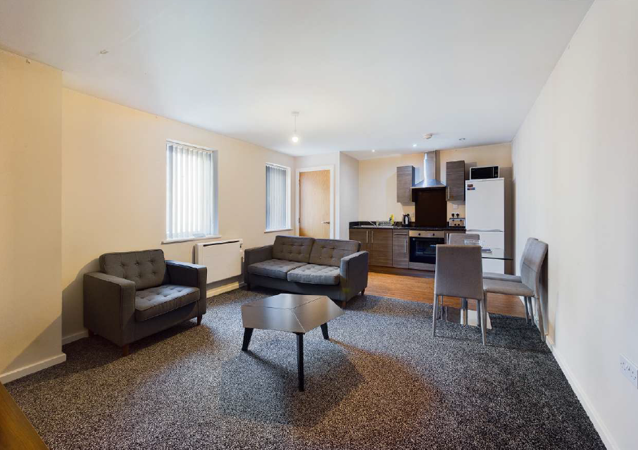 Property photo 2 of 10