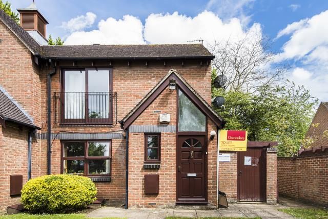 Property photo 1 of 10 Outside View