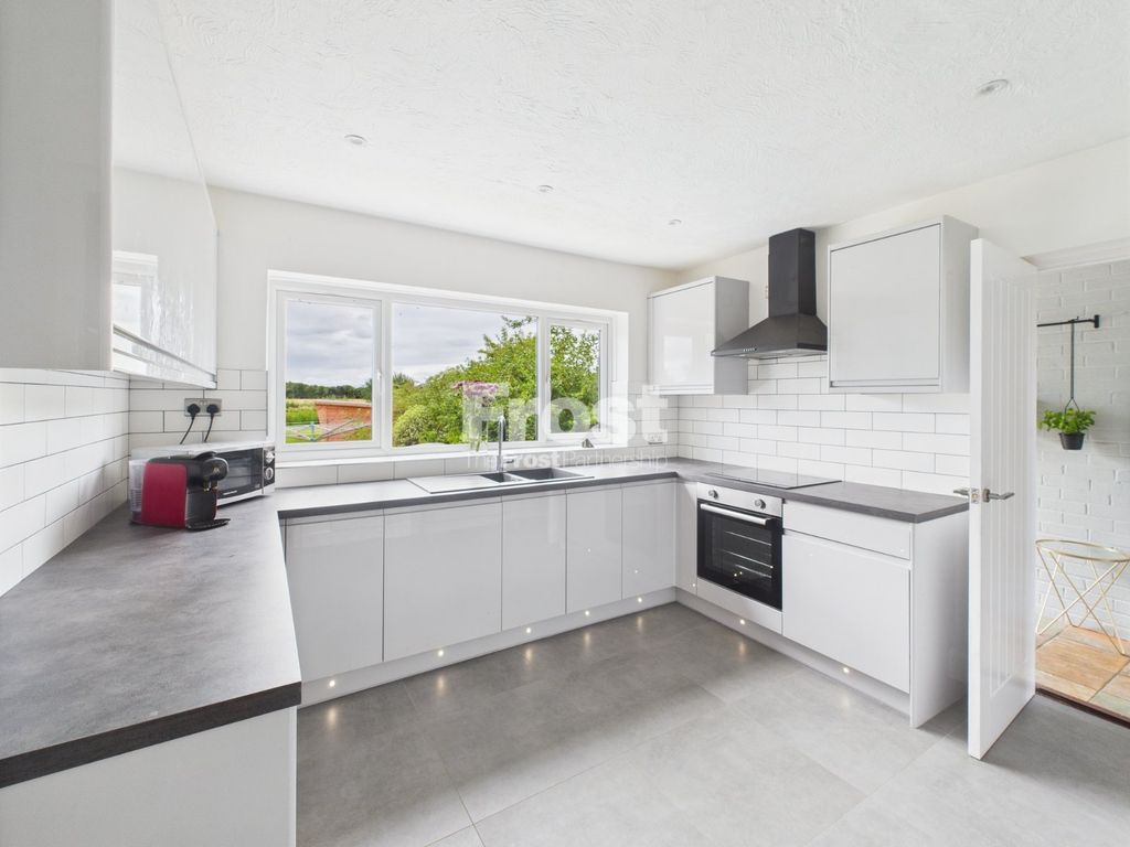 Property photo 1 of 16 Kitchen