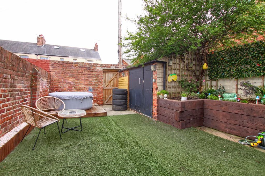 Property photo 2 of 14 Ew2.Jpg