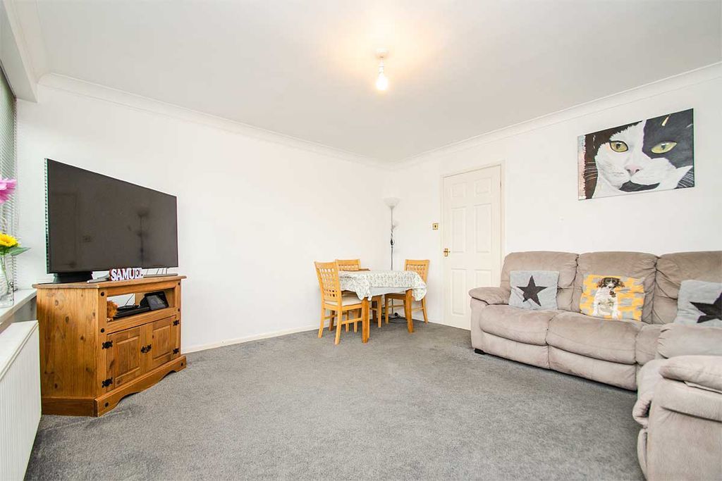 Property photo 2 of 19 Photo 1