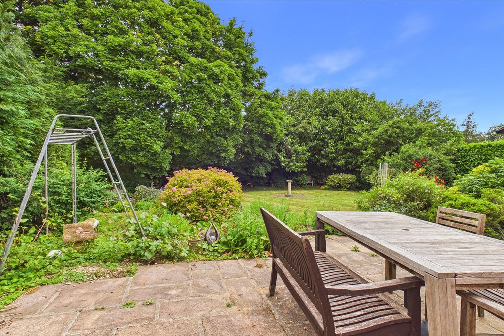 Property photo 2 of 19 Rear Garden