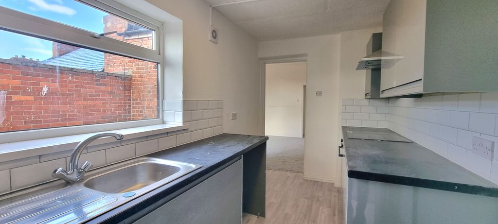 Property photo 2 of 4