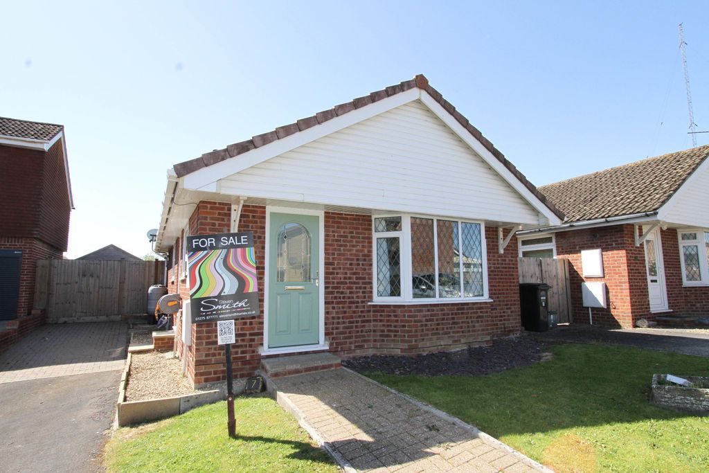 Property photo 1 of 15 Front