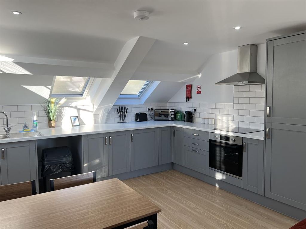 Property photo 2 of 18 Photo 15