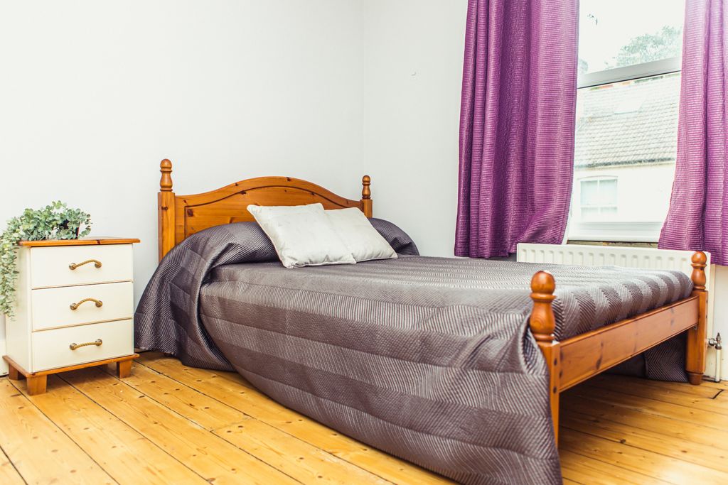 Property photo 1 of 24