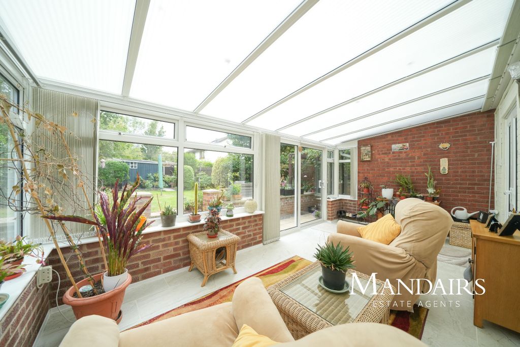 Property photo 1 of 36