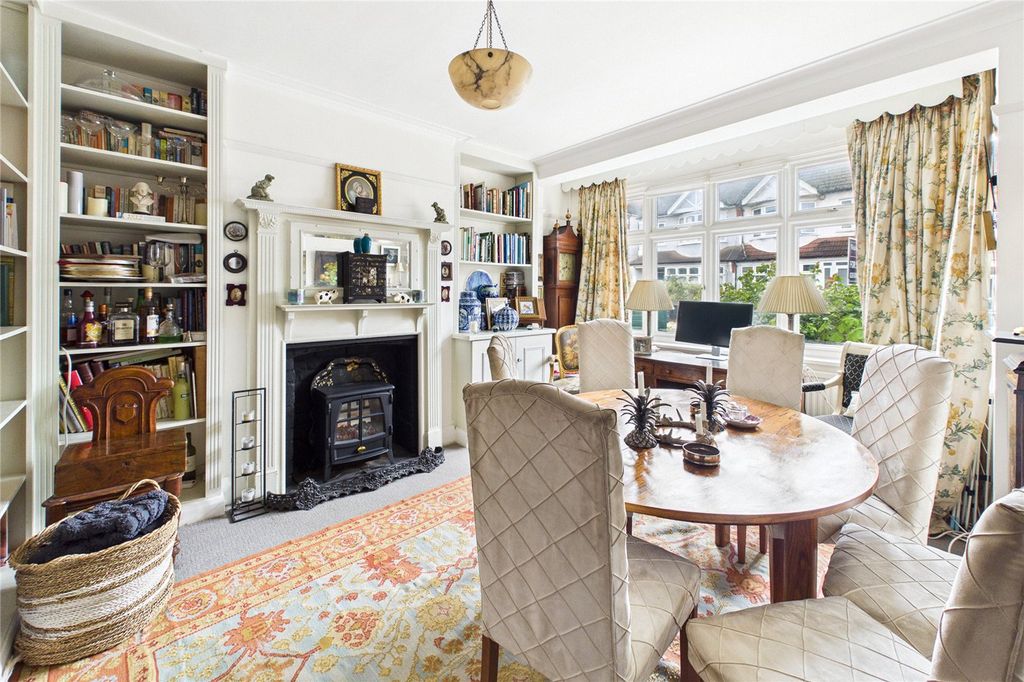 Property photo 2 of 12 Picture No. 02