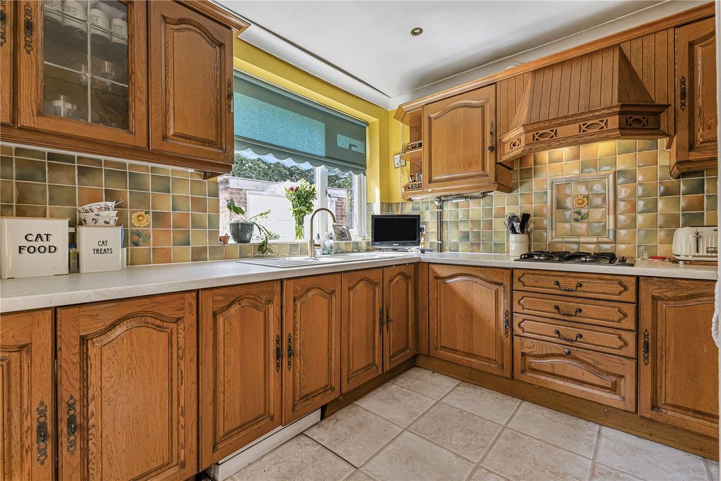 Property photo 3 of 25 Robinson Jackson