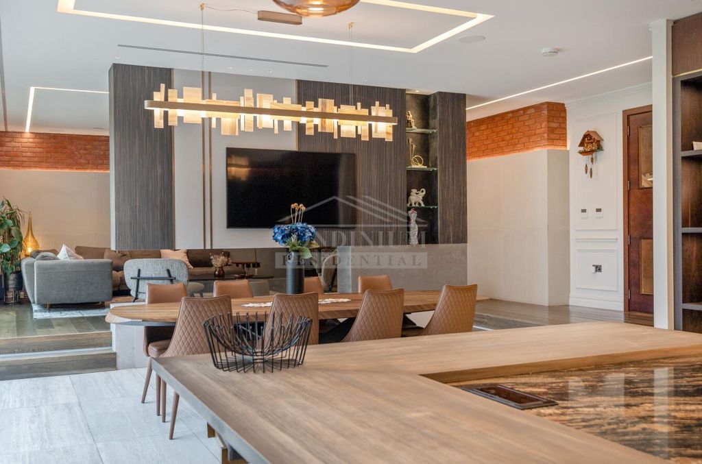 Property photo 2 of 37 243Afc3d-585d-4Bf8-93Fc-F2045Dd7c793.Jpg