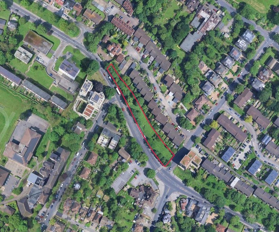 Property photo 1 of 3 4598870