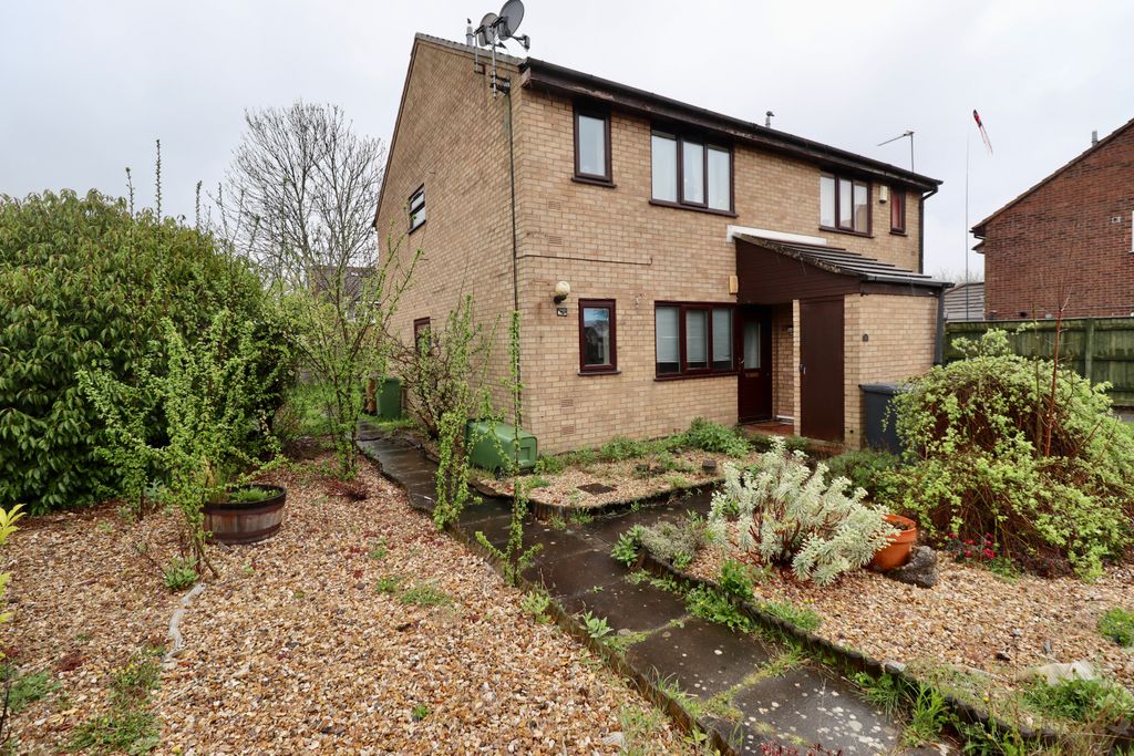 Property photo 1 of 7 Img_1814