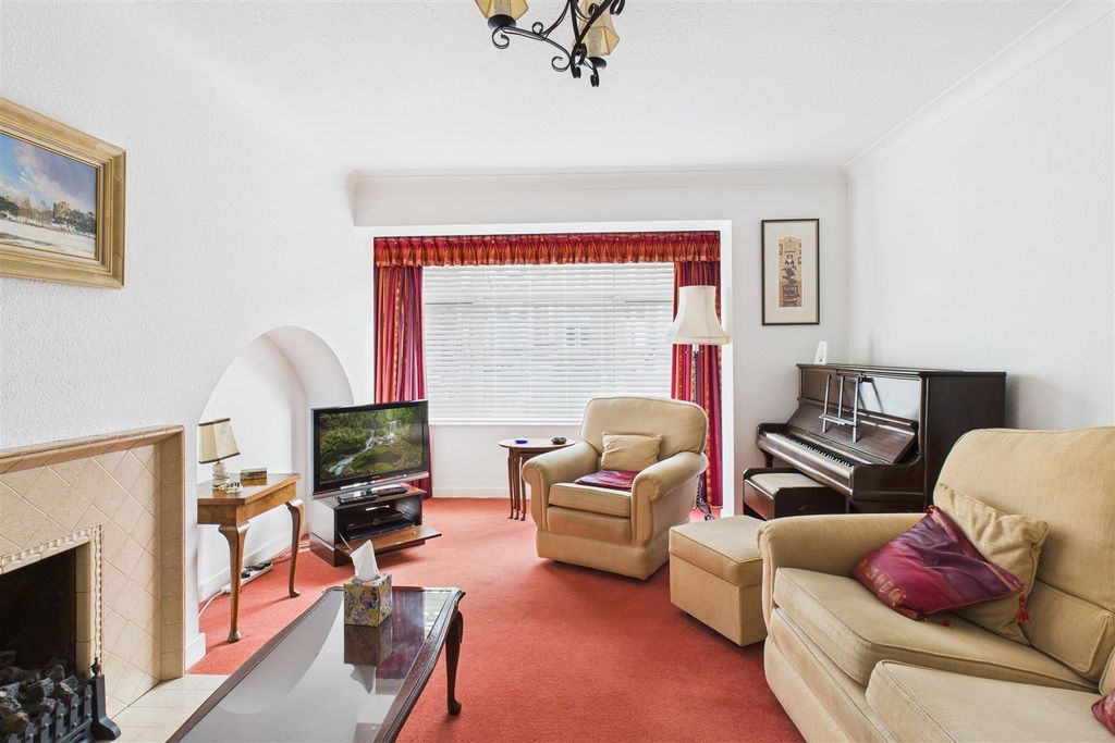 Property photo 2 of 12 Living Room 2.Jpg