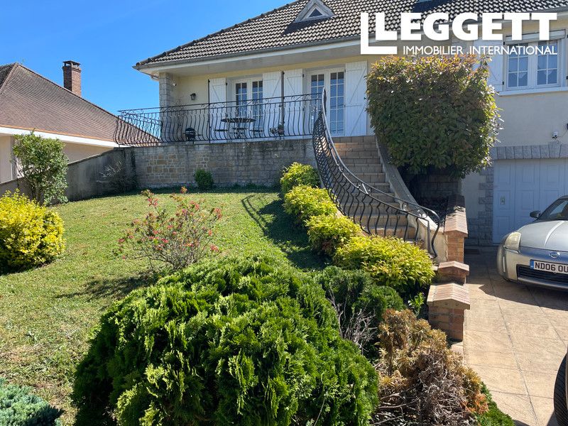 Property photo 2 of 10