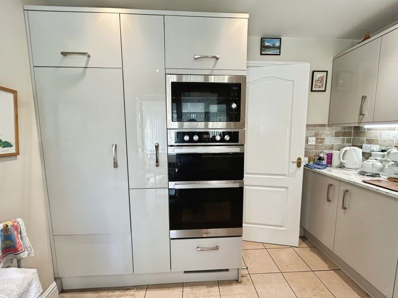 Property photo 3 of 11 Detached Bungalow