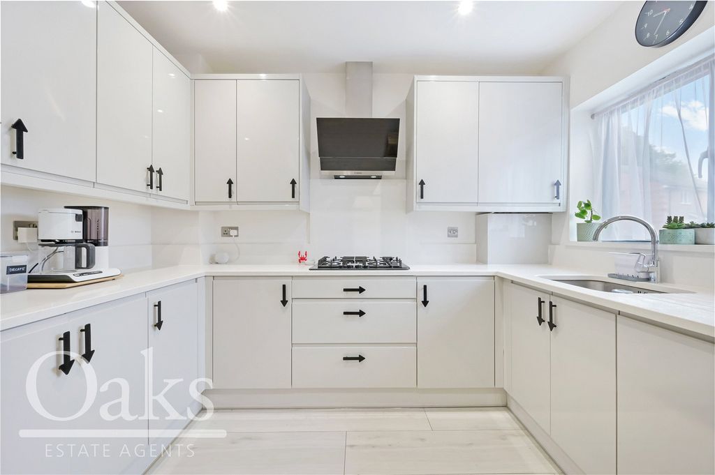 Property photo 3 of 12 Picture No. 01