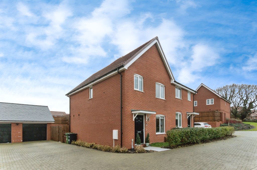 Property photo 2 of 19