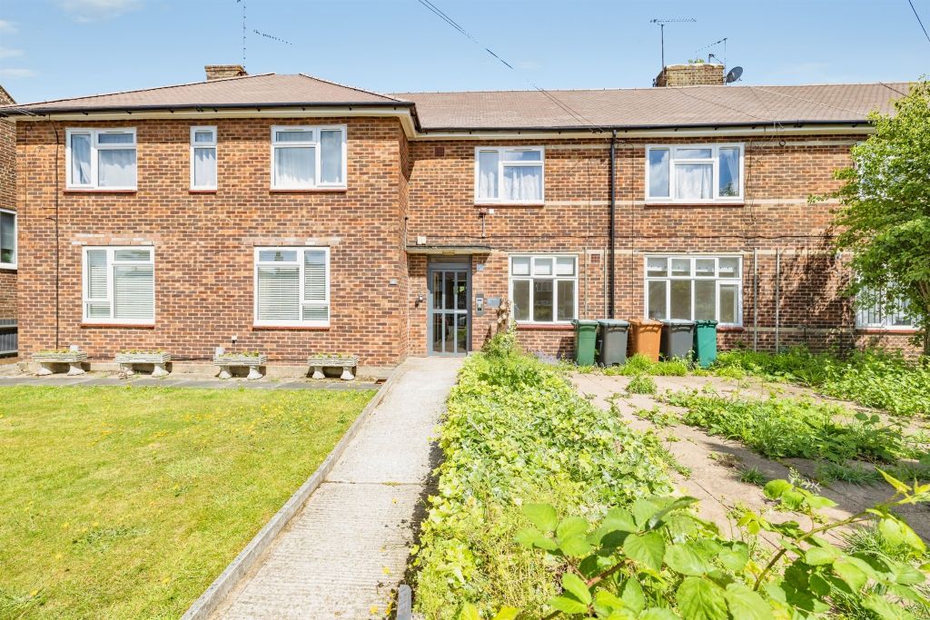 Property photo 1 of 12