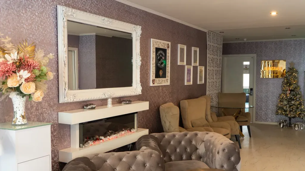 Property photo 3 of 20