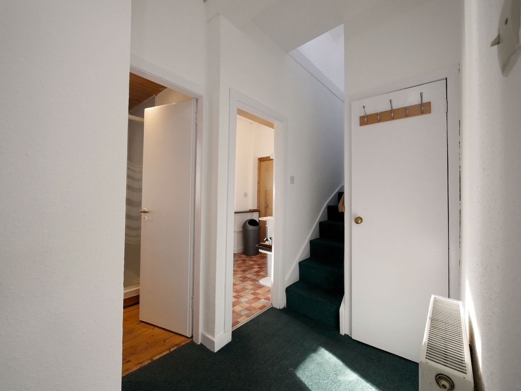 Property photo 3 of 14 Photo 3