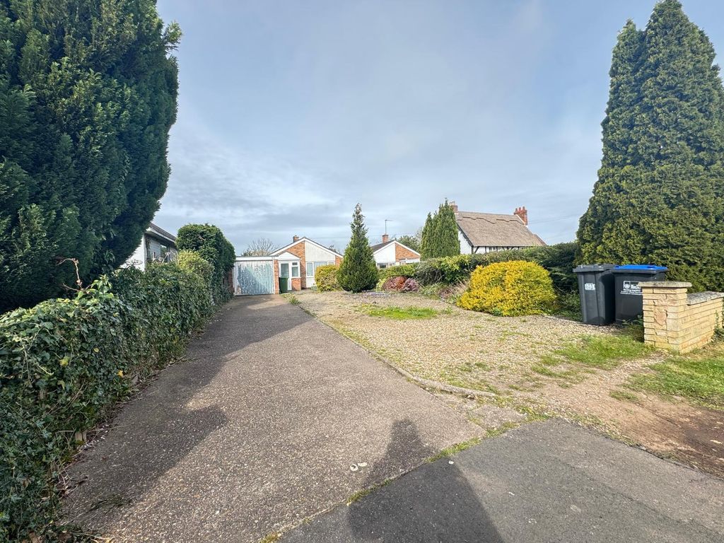 Property photo 1 of 21