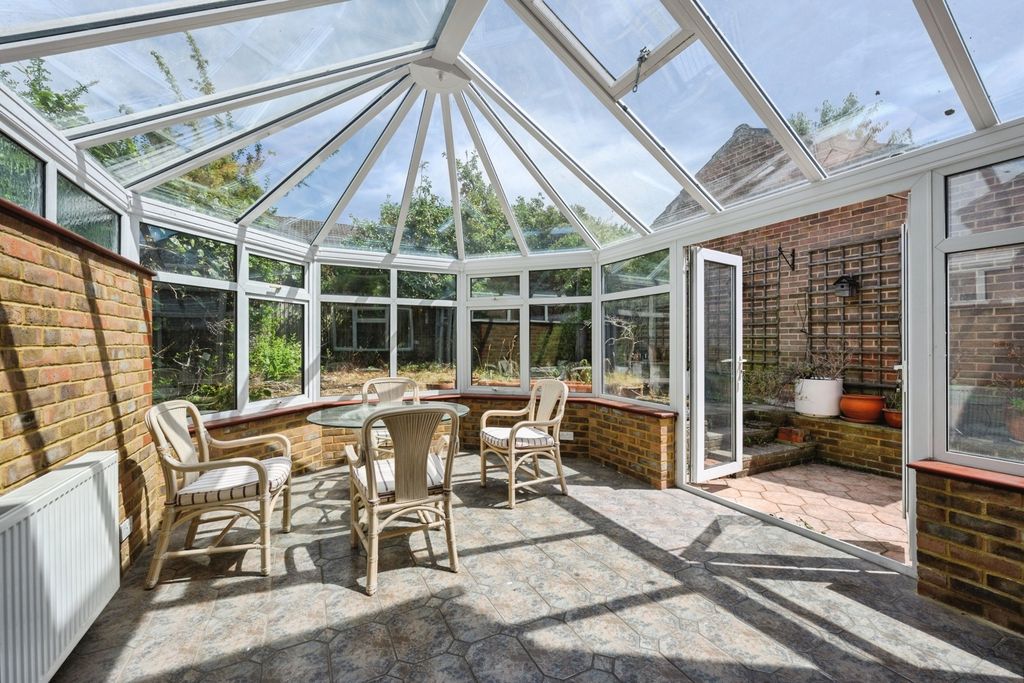Property photo 3 of 14 Pbox-Img.Jpg
