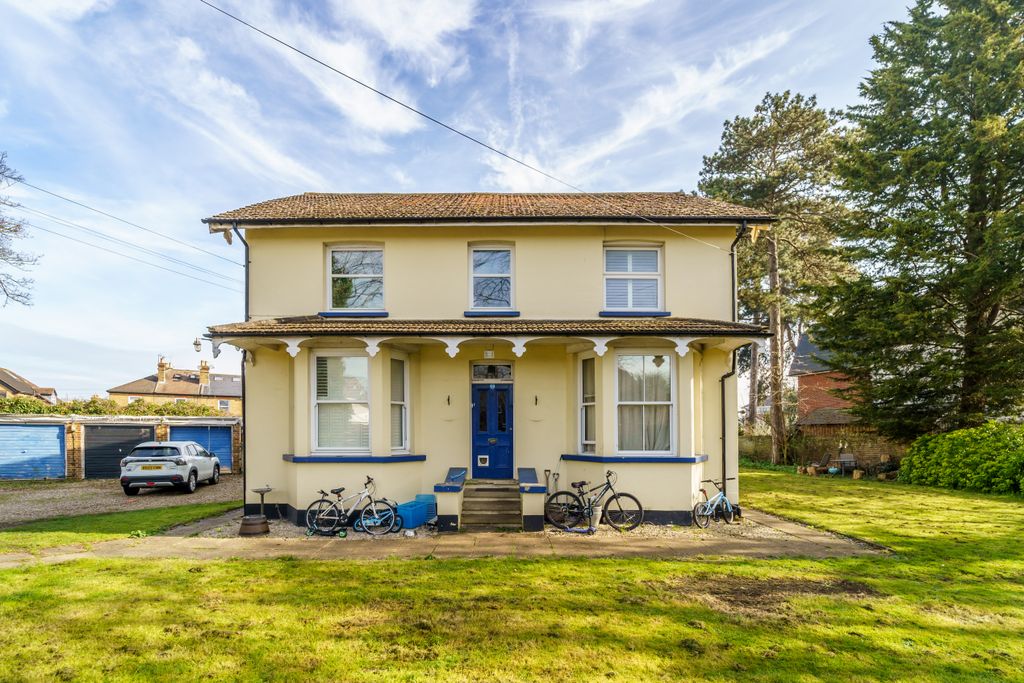 Property photo 1 of 11 Dsc07187