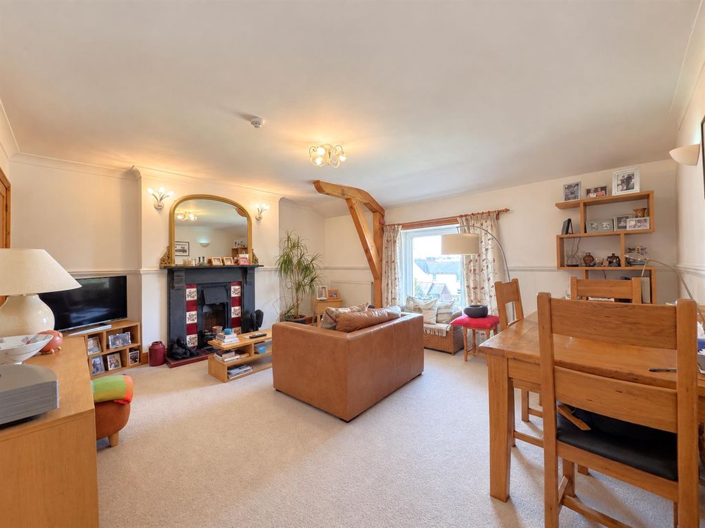 Property photo 3 of 12 3.Png