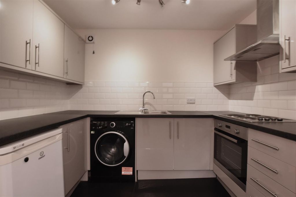 Property photo 1 of 4 5 Archway (1).Jpg