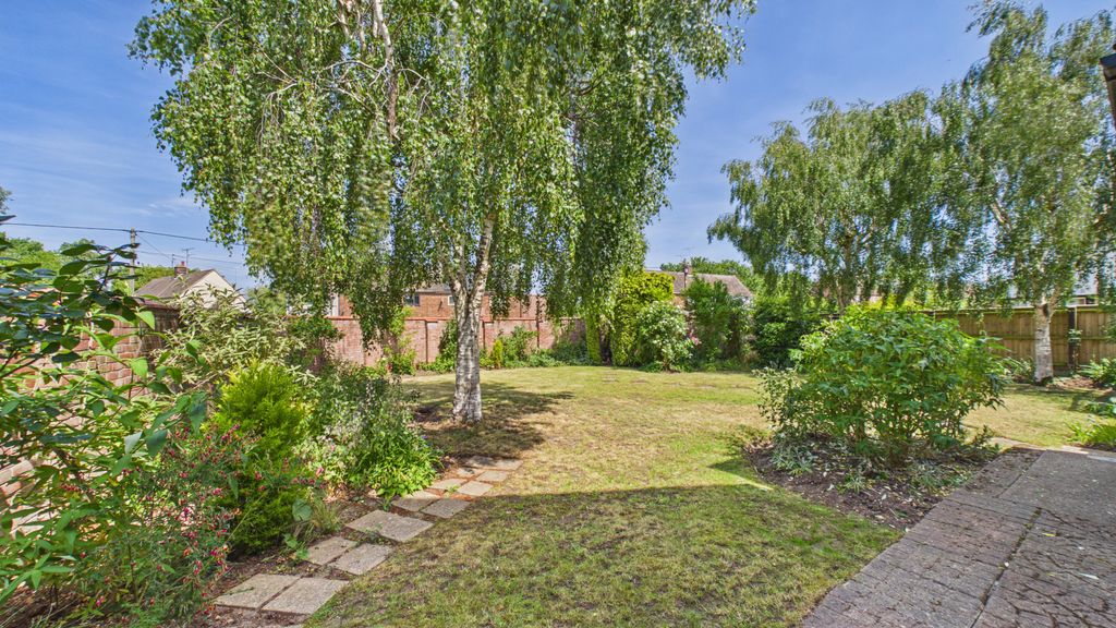Property photo 3 of 13