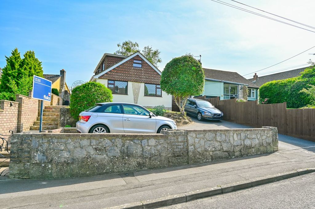 Property photo 1 of 23