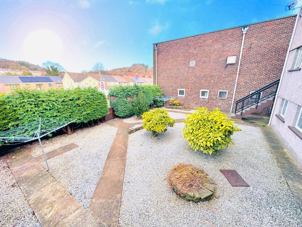 Property photo 2 of 6 Balcony