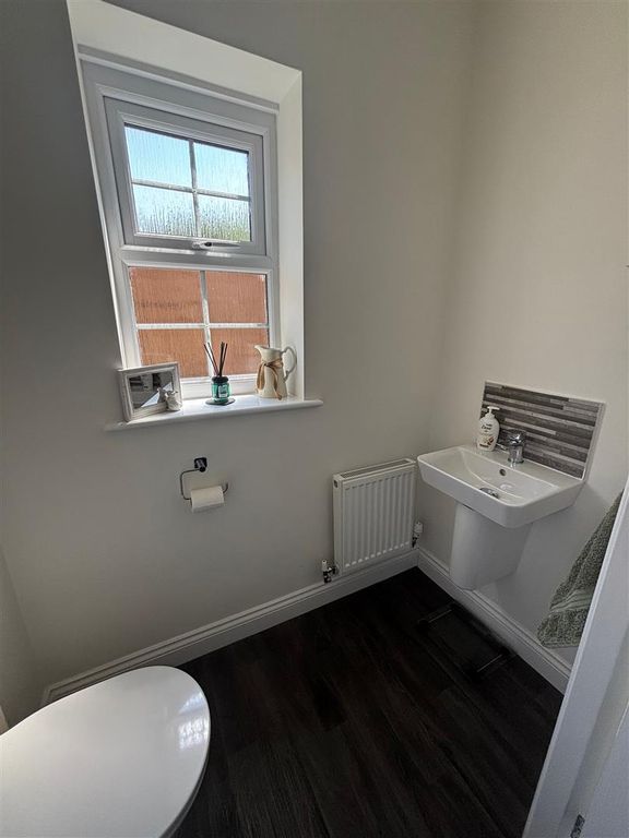 Property photo 3 of 15 Ensuite.Jpg