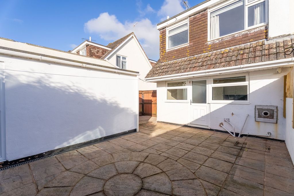 Property photo 3 of 15