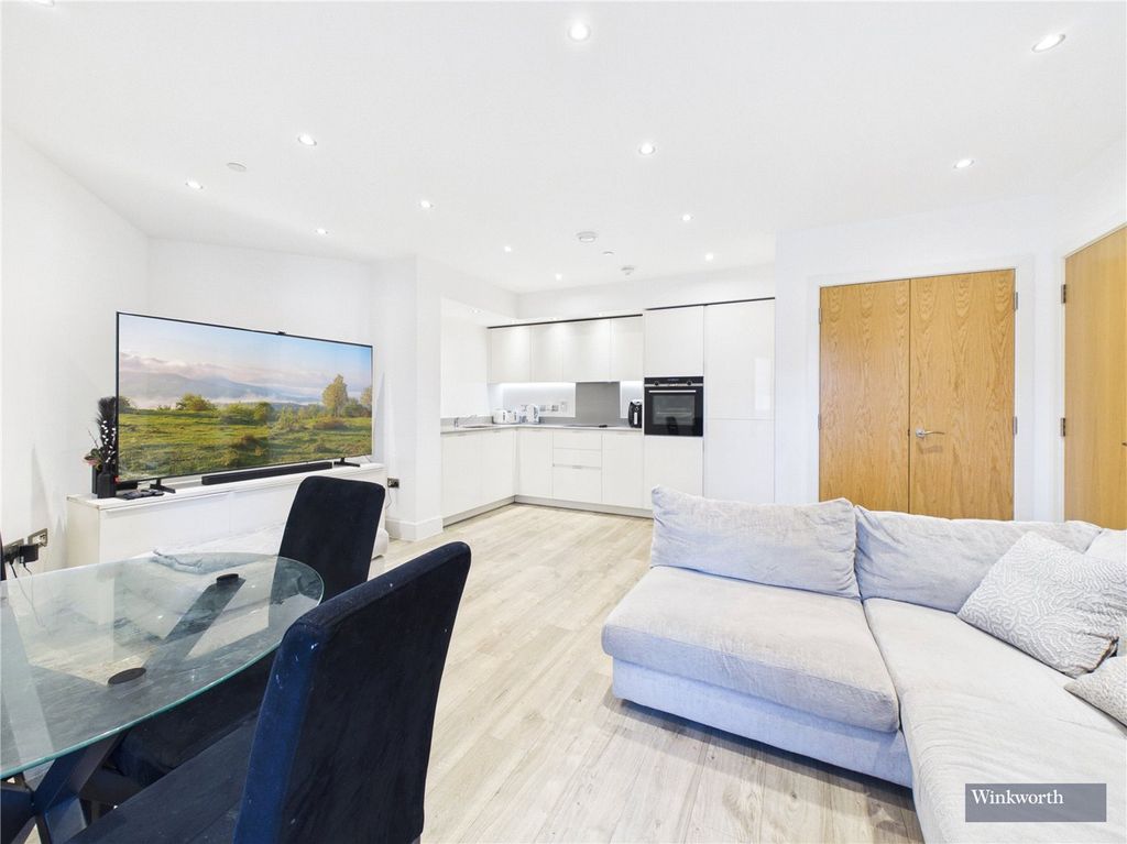 Property photo 1 of 13 Picture No. 02