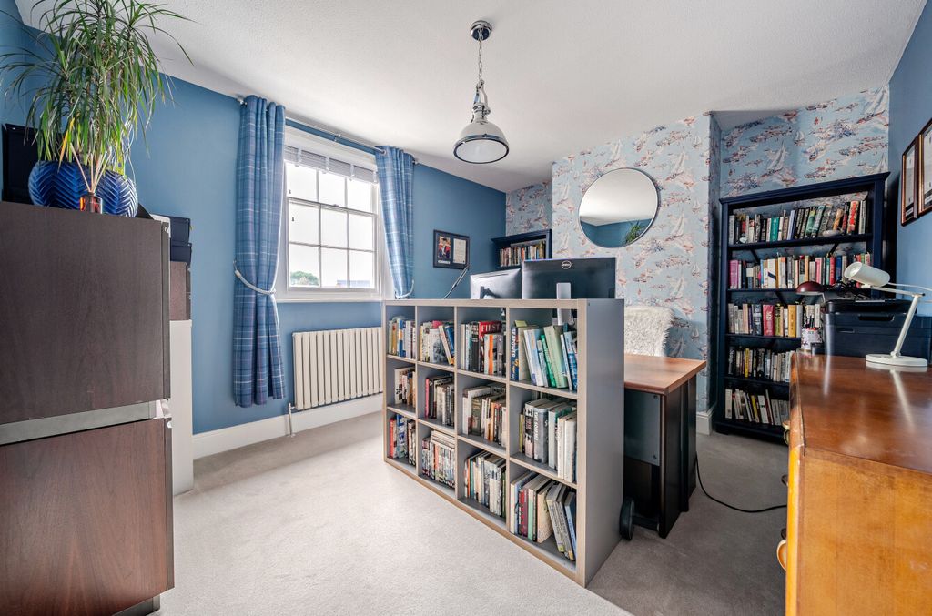 Additional image 11 of 4 bed flat for saleLower Quay, Fareham, Hampshire PO16