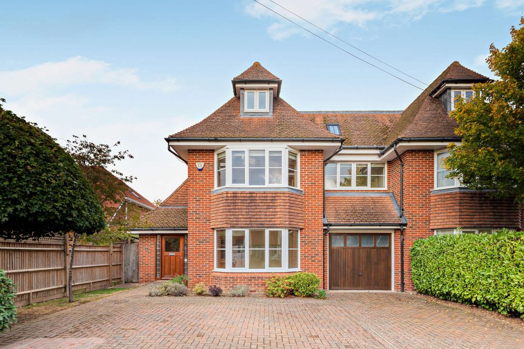 Property photo 1 of 18 Picture No. 15