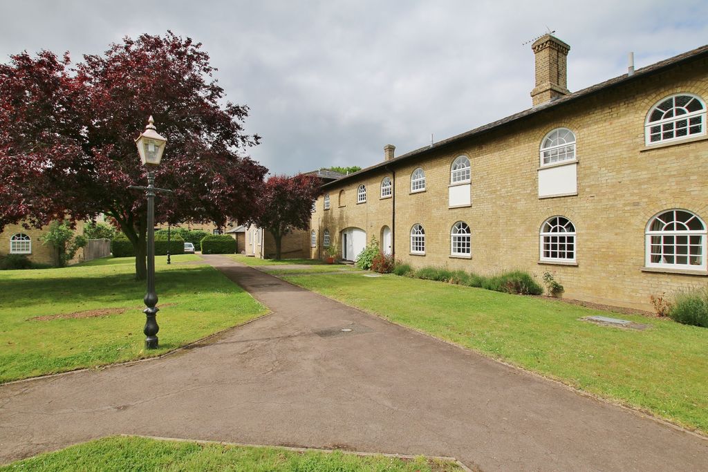 Property photo 3 of 11 Img_5604