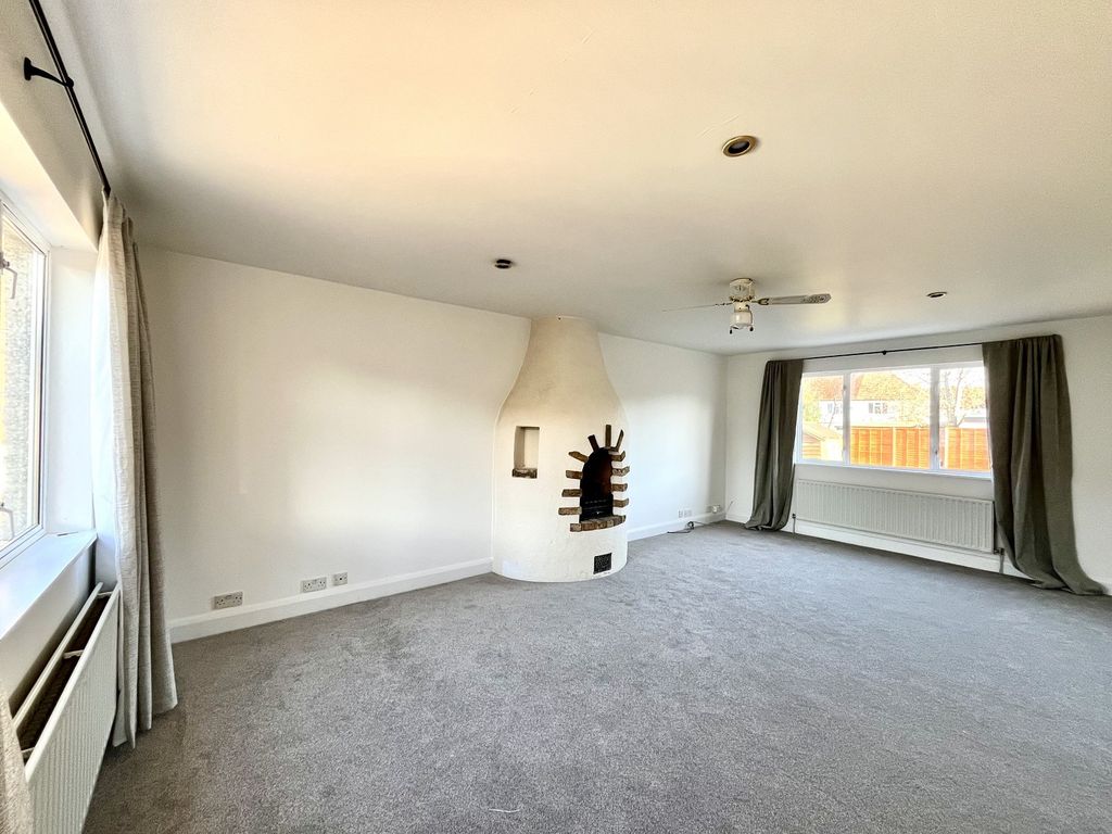 Property photo 2 of 14 Not Specified