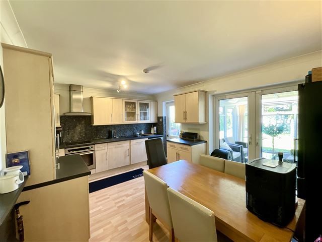 Property photo 2 of 21 Kitchen/Diner