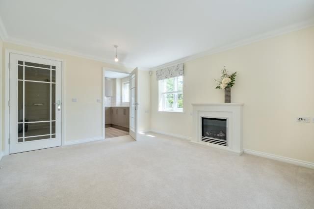 Property photo 3 of 25 Internal View