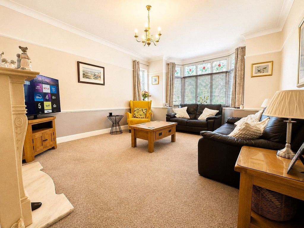 Property photo 3 of 15 Picture No. 09
