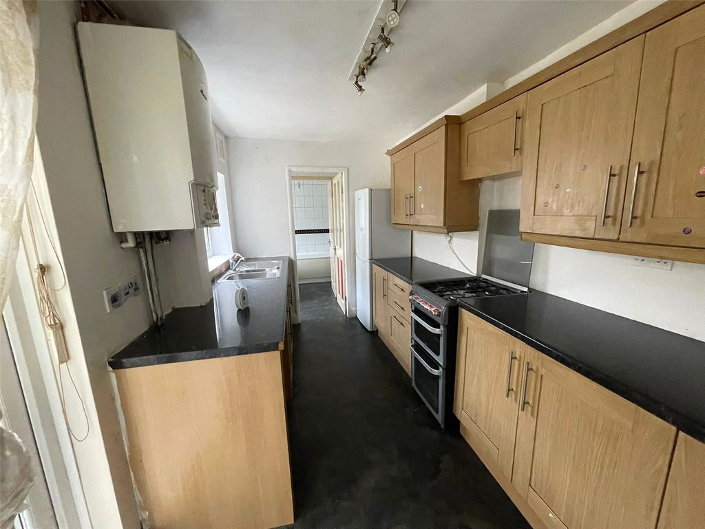 Property photo 2 of 6 Picture No. 05