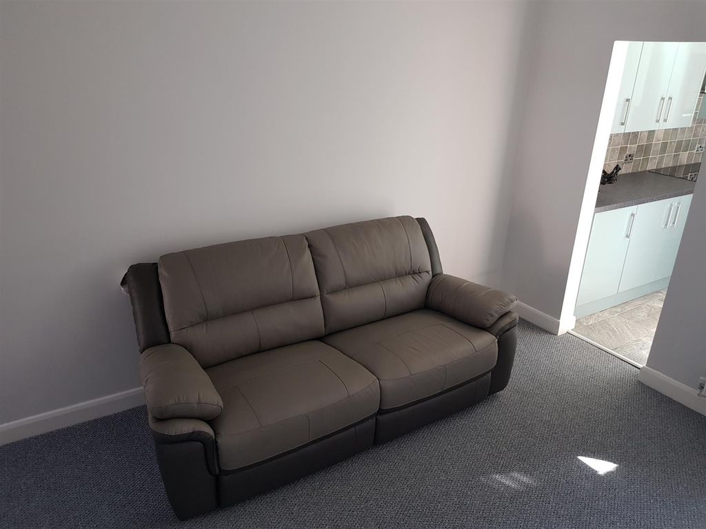 Property photo 2 of 10 New Settee Provided 02.06.20.Jpg