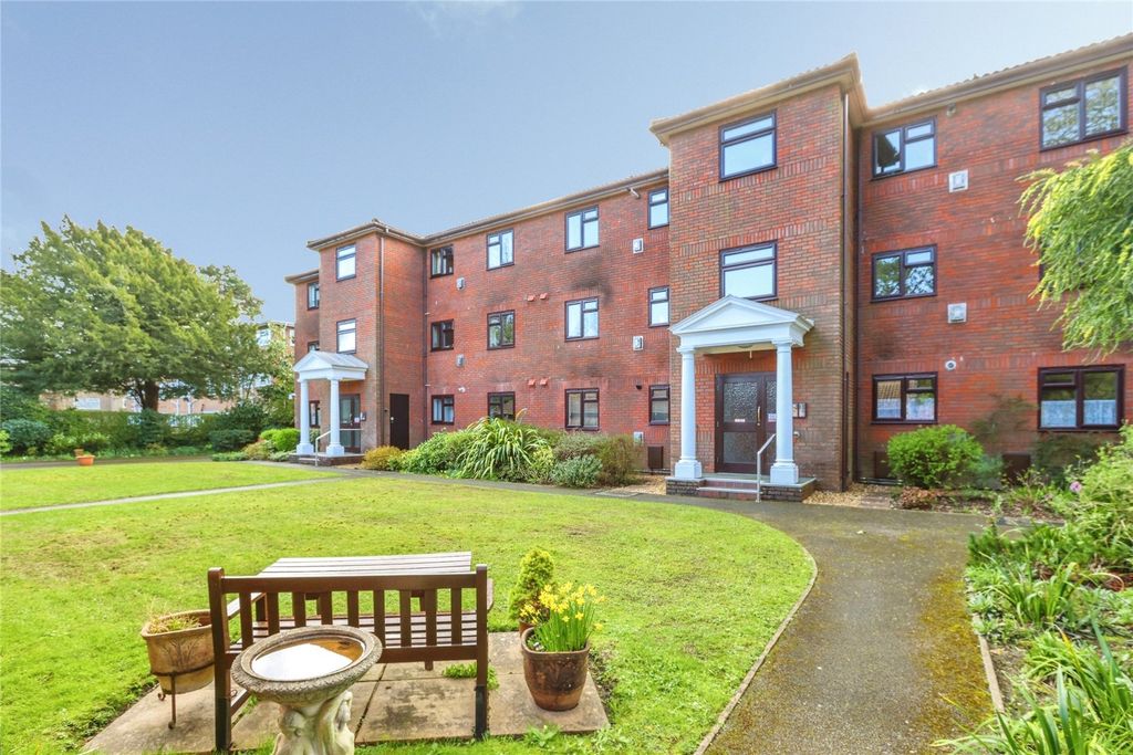 Property photo 1 of 20 Picture No. 03