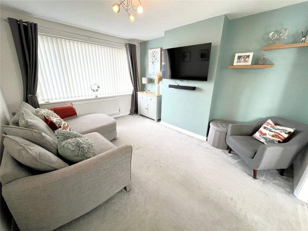 Property photo 2 of 17 Picture No. 07