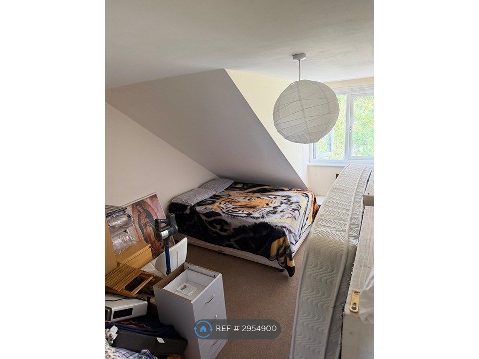 Property photo 3 of 5