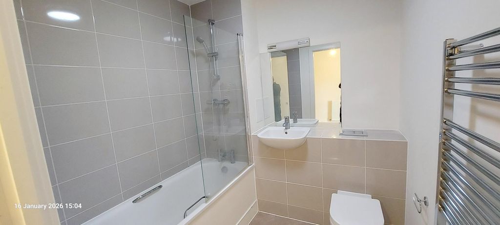 Property photo 3 of 14 Bathroom